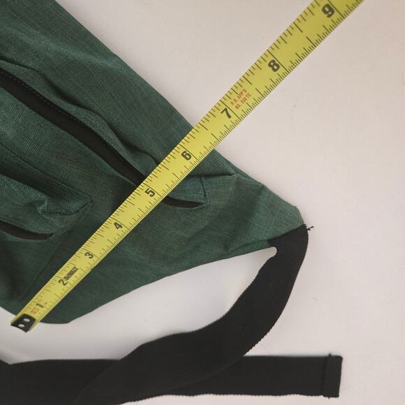 Milwaukee Bucks NBA Green Waist Fanny Pack - Picture 7 of 8